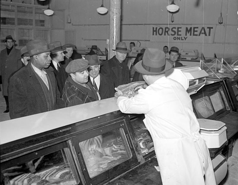 wwii-horse-meat-rationing-7.jpg
