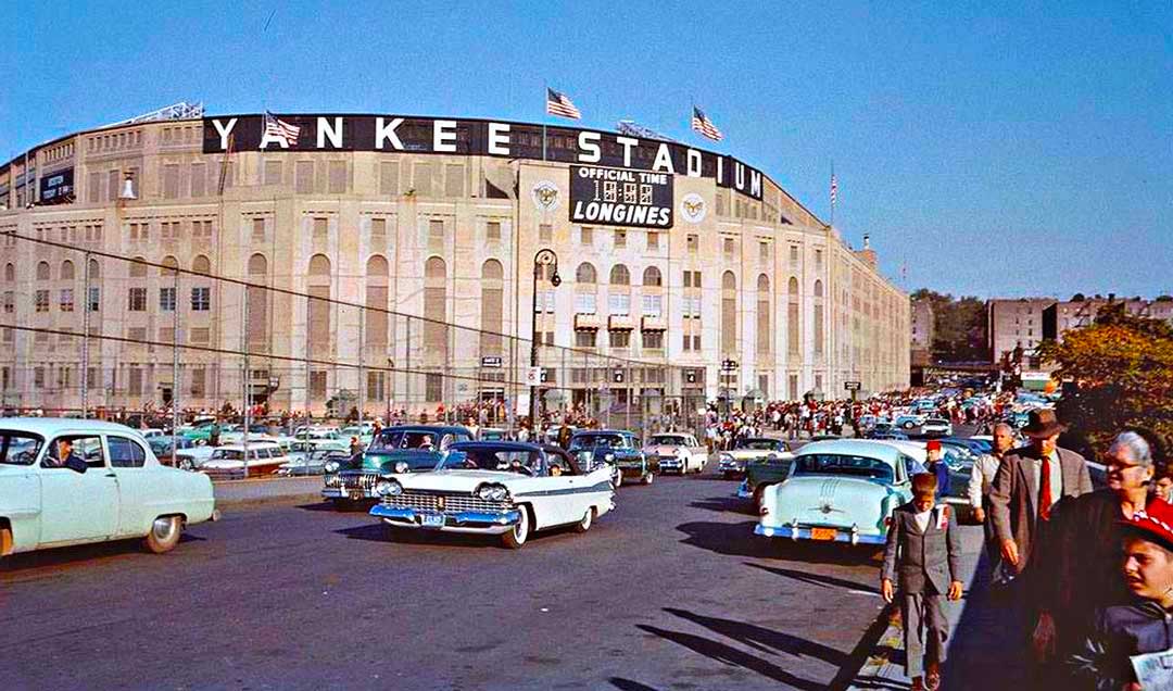 Yankee-Stadium-1950s-Cars.jpg