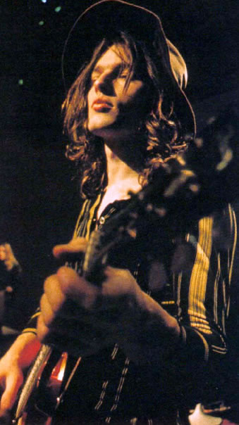 Young David Gilmour Photos (24).jpg