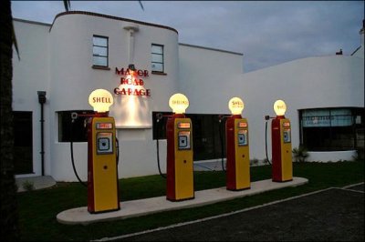 Art_Deco_EE_Pumps.jpg Art_Deco_EE_Pumps.jpg