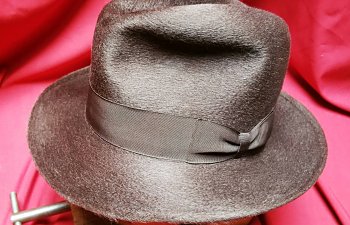 Three Vintage Hats You Need to Buy Today - 5-14-2018