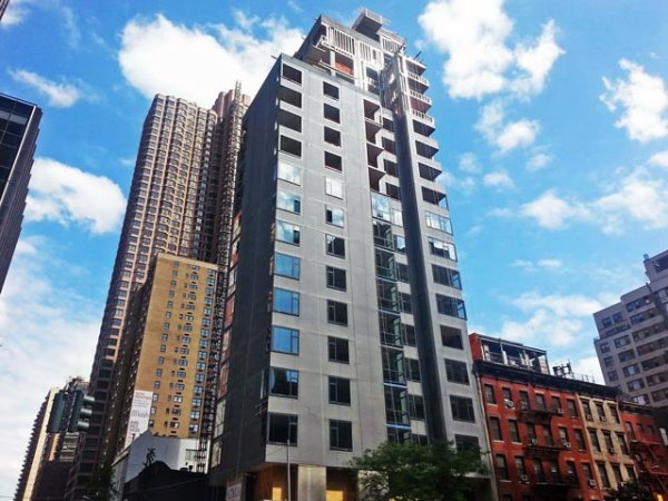 200-East-39th-Street-2.jpg 200-East-39th-Street-2.jpg