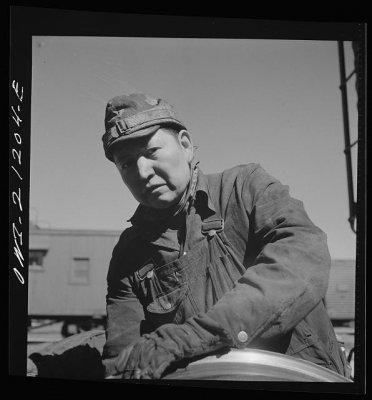 8d27265r.jpg