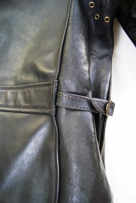 Aero Black Italian 7.jpg