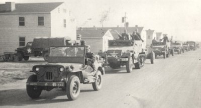 Soldiers n convoy of jeeps - D225.jpg