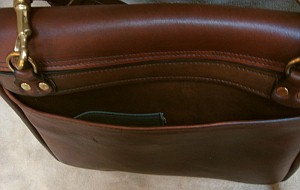 1974-mailbag-back-pocket.jpg