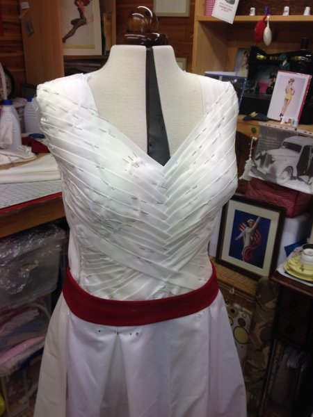 wedding dress 002.JPG