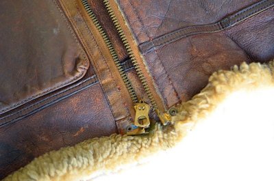 Genuine-ww2-flying-jacket-81.jpg Genuine-ww2-flying-jacket-81.jpg