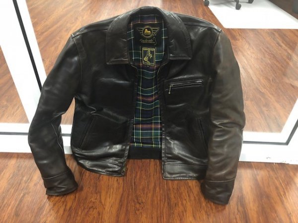 Alexander Leathers Roadster.jpg