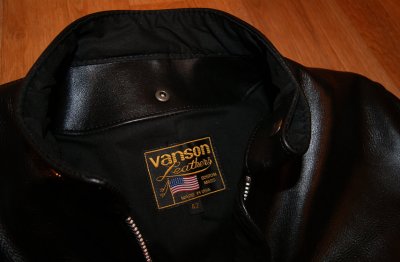 Vanson Model B Deluxe tag.jpg