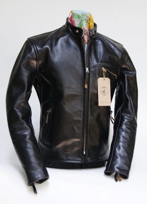 Aero Cafe' Racer Black Chromexcel Steerhide front.JPG Aero Cafe' Racer Black Chromexcel Steerhide front.JPG