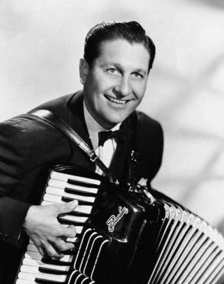 lawrence-welk-with-an-accordion1.jpg