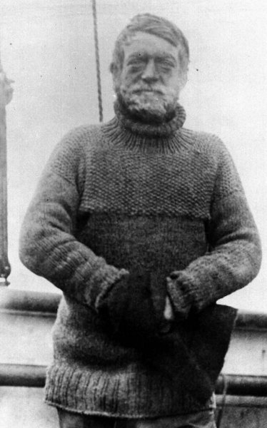 Shackleton wearing seamen's sweater.jpg