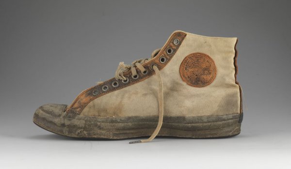 Sneaker 1917.jpg