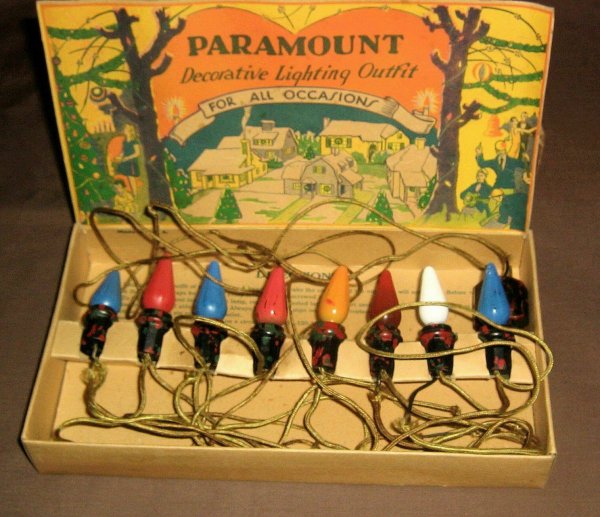 Paramount lights 1927.jpg