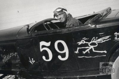 Vic Snrs roadster.jpg