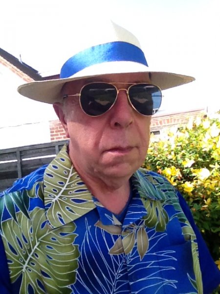 leo, ben, blue shirt & sun hat 005.JPG