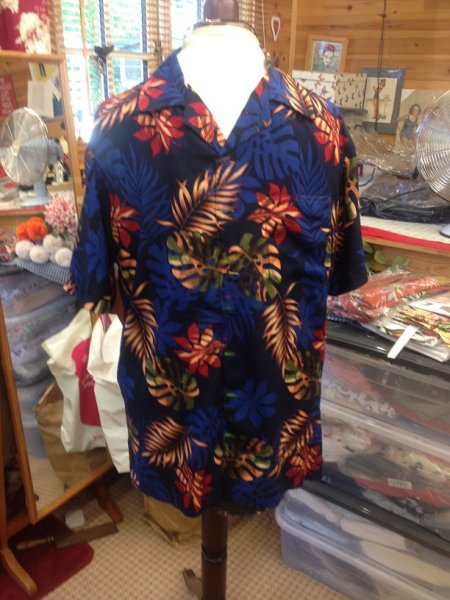 blue aloha shirt 003.JPG blue aloha shirt 003.JPG
