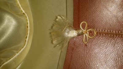 Hurley Gray7 - Ribbon.jpg