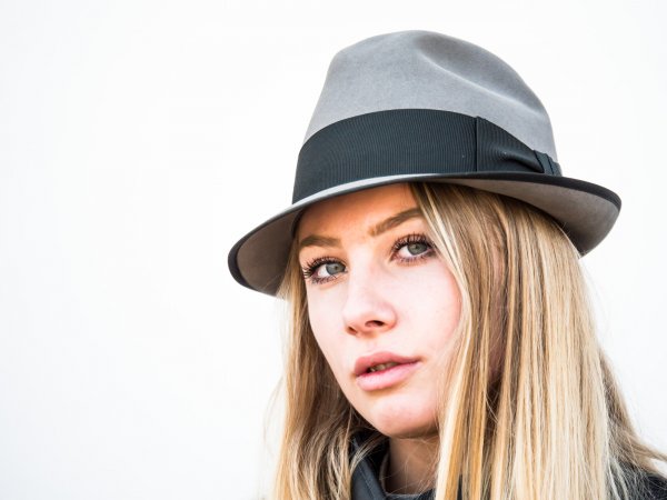 Lea-2019-04-Stetson-Excellent-Checkmate-Stargrey-105-WEB-XL.jpg