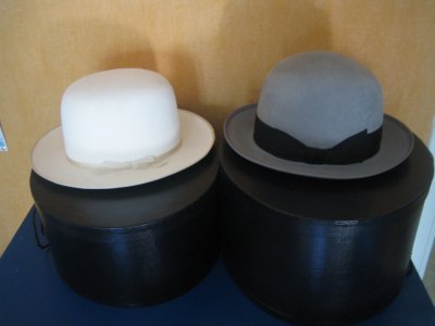 Awesome VS Hats 006.jpg