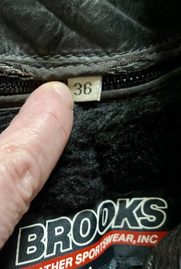 brooks 003.jpg brooks 003.jpg