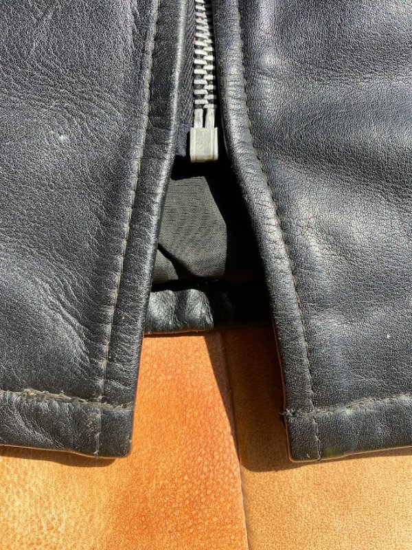 Zipper Base Front.jpg
