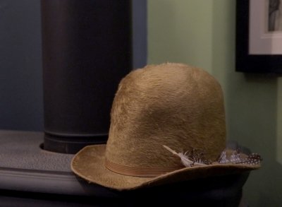 Hat 01.jpg