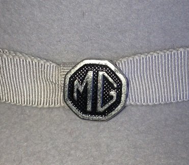 MG Hat badge 002.JPG