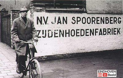 eindhoveninbeeld (1).jpg