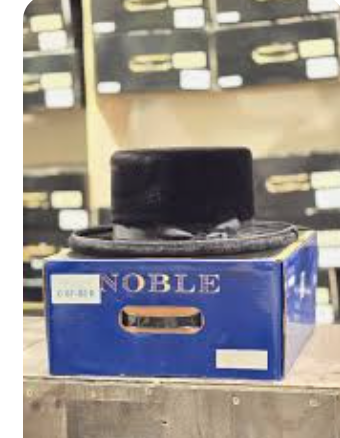 Noble Hat.png