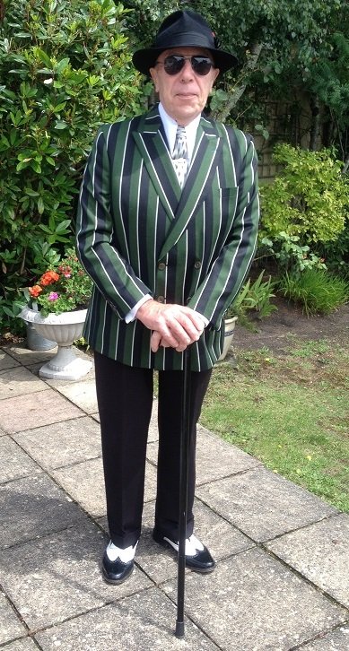 Green Blazer black trousers 002.JPG Green Blazer black trousers 002.JPG