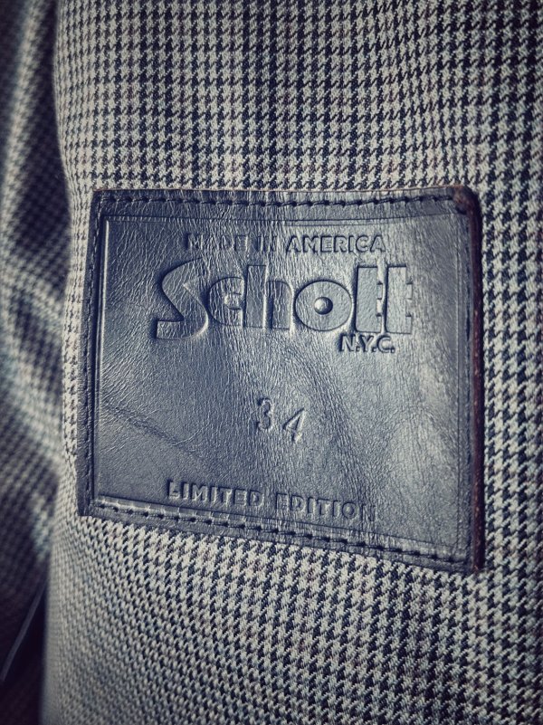 Schott.jpg