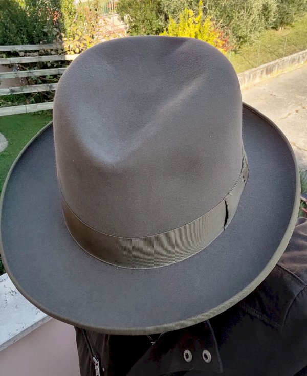 Borsalino Potassio Gulaela Lobbia 1.jpg