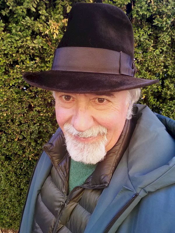 Huckel ETA 2.jpg Huckel ETA 2.jpg