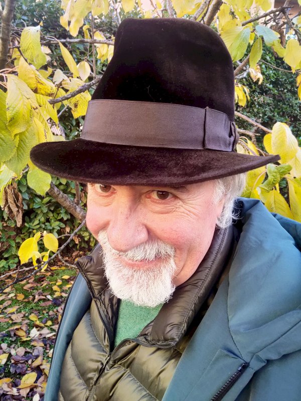 Huckel ETA 9.jpg Huckel ETA 9.jpg