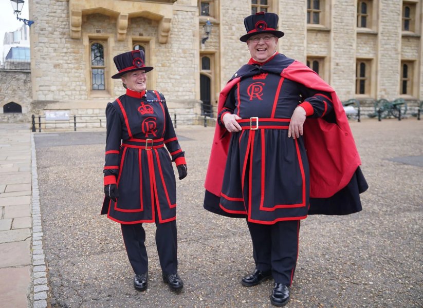 Yeoman-Warders-Tower-of-London-2023.jpg