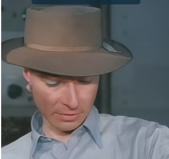 OppyHat2.png