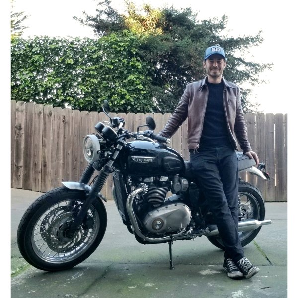 Aero Premier Highwayman customer fit photo motorcycle.jpg