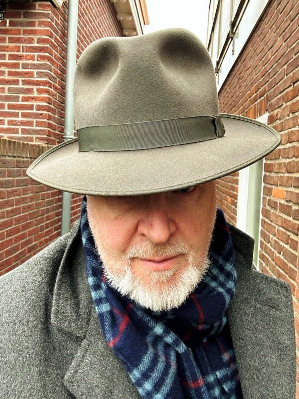 T&W LeesWolf.jpeg
