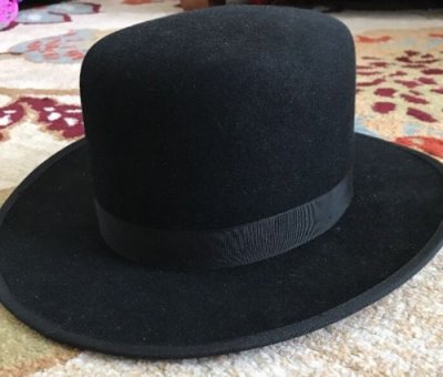 Amish hat 3.jpg